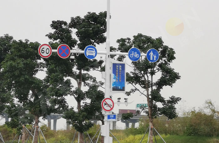 led燈桿屏|智慧燈桿屏|led廣告機|智慧路燈屏|戶外LED廣告機|燈桿屏|智慧燈桿|智慧路燈